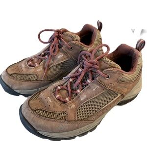 Vasque Breeze GTX low hiking shoes